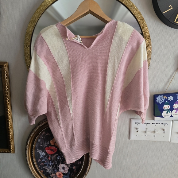 Vintage Pink and Cream Women's Sweater Size 16 Fits Like A Large - Picture 5 of 6